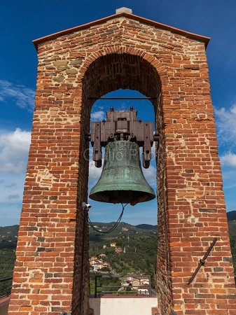 toscana | immagini | foto | colline | italia | montecatini | vinci | campanile | chiesa | 