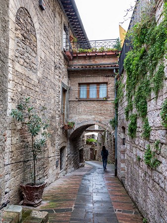 orvieto | umbria | italia | vicolo | centro | paese | stradina | rustica | 
