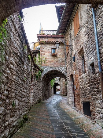 orvieto | umbria | italia | vicolo | centro | paese | stradina | rustica | 